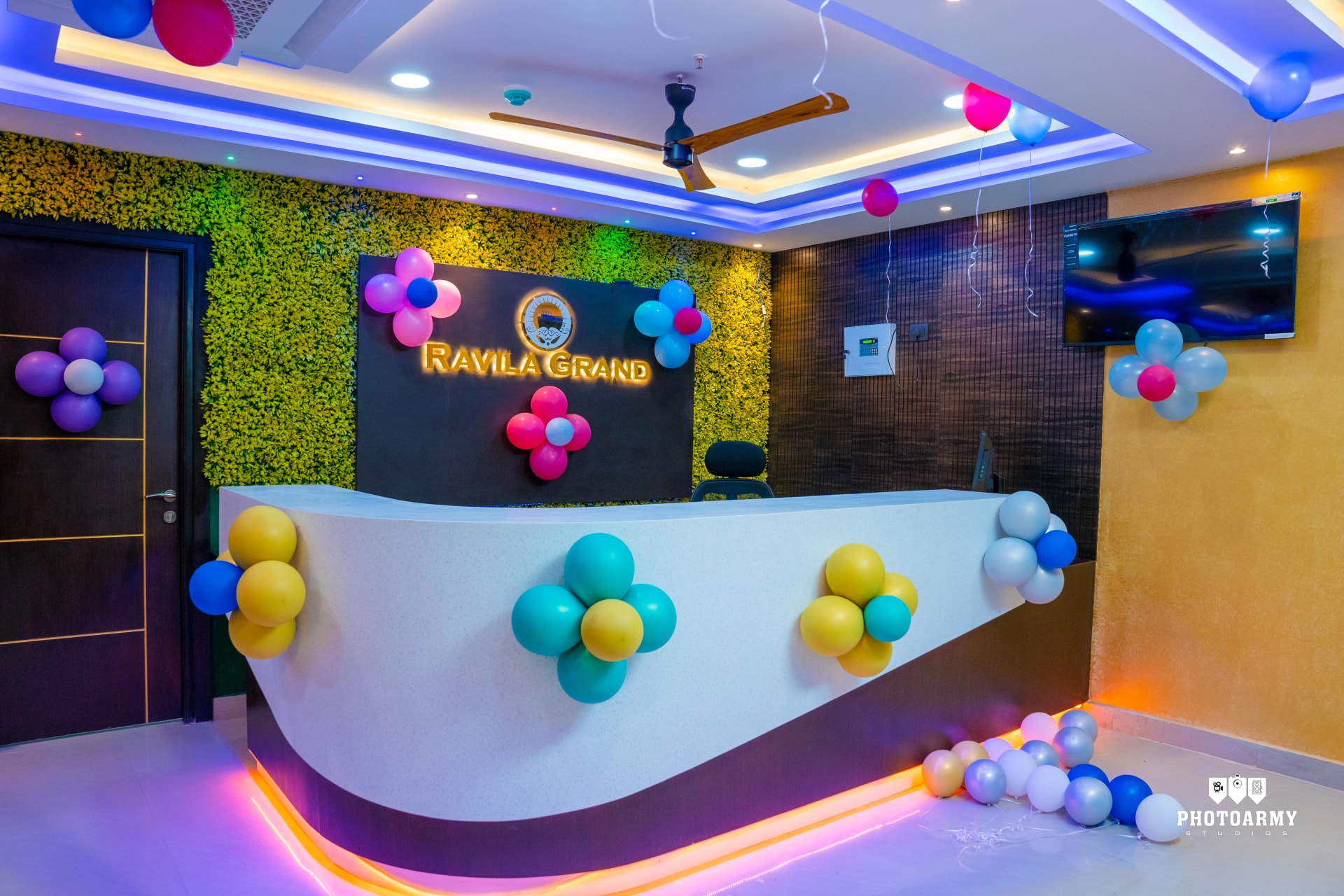 Ravila Grand Hotel - Slide 4